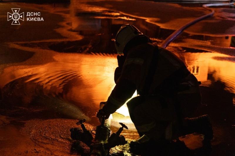 Emergency service shows aftermath of overnight Russian attack on Kyiv