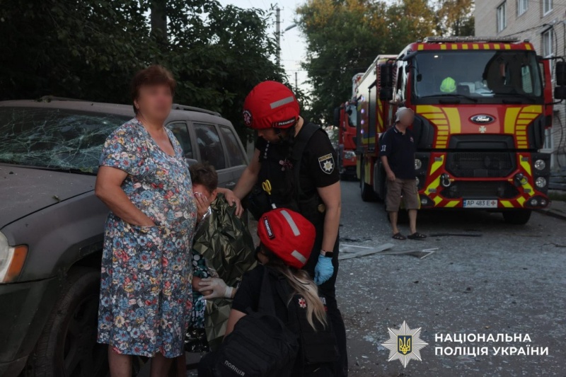 Russian strike on Zaporizhzhia kills one as people may be trapped under rubble