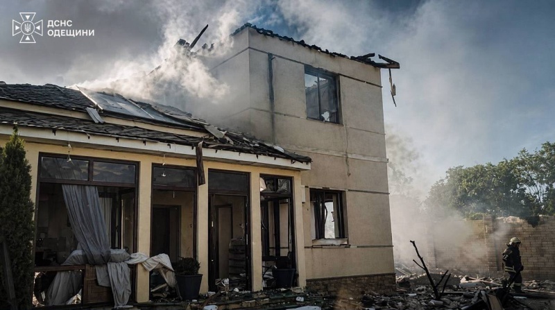 Russian forces strike residential area in Odesa region: Home damaged by fire
