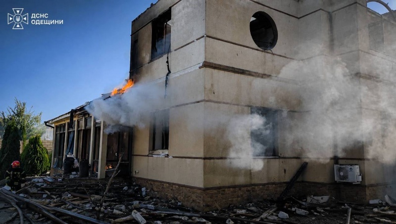 Russian forces strike residential area in Odesa region: Home damaged by fire
