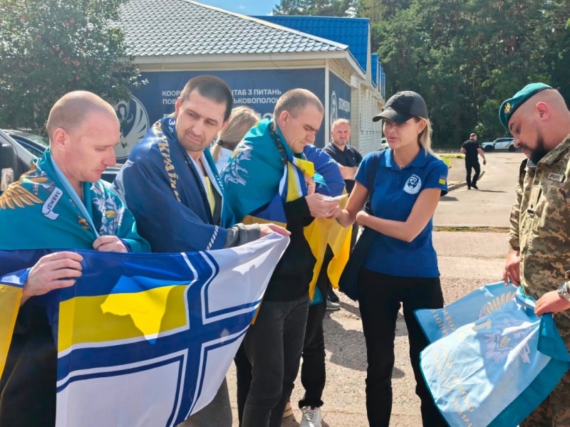 Ukraine brings home 10 soldiers missing in action through Belarus