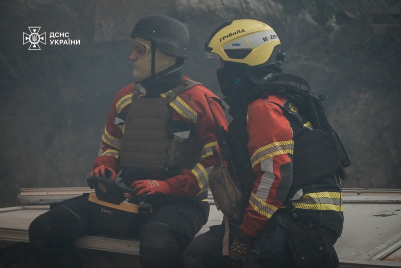 14 hours of air sirens: Emergency service reveals aftermath of Russian attack on Kyiv region