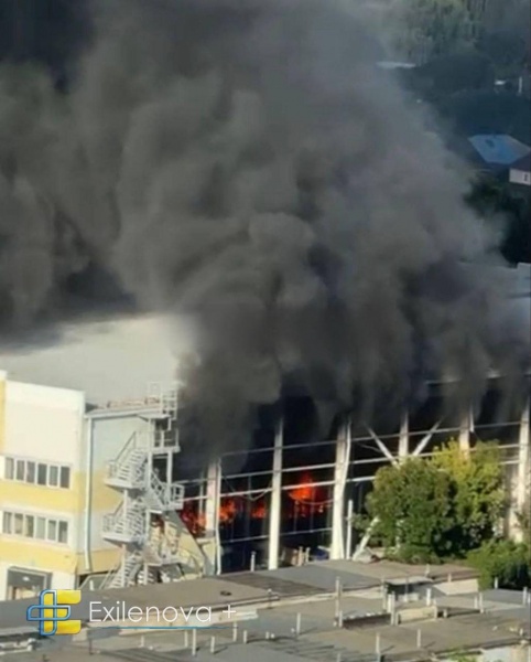 Missile strike hits Belgorod, setting logistics warehouses ablaze