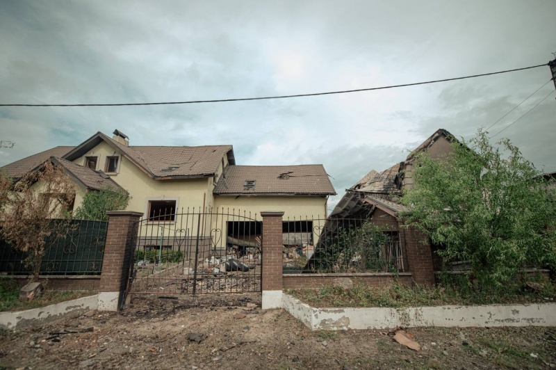 Nearly 300 properties damaged after Russian deadly strike in Myla near Kyiv