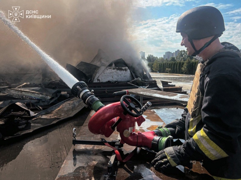 Attack on Kyiv region leaves growing number of casualties, new photos show damage