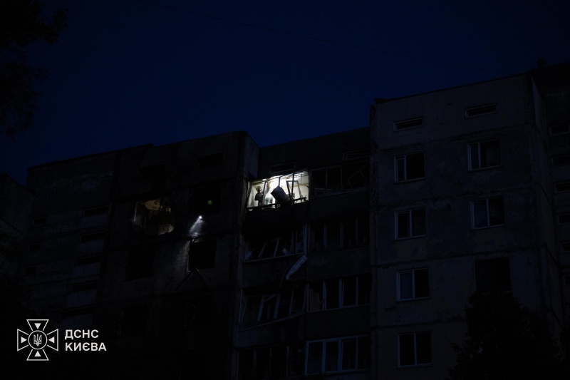 Three people injured in Russian strike on Kyiv high-rise: Footage of aftermath