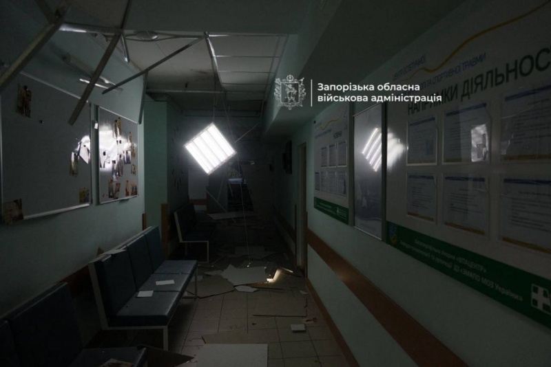 Zaporizhzhia hospital ablaze after Russian attack, patients evacuated