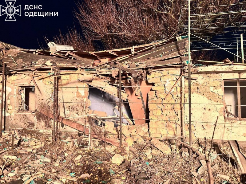 Russian forces strike Odesa region overnight — fires sparked, houses damaged