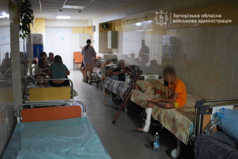Russia strikes children's hospital in Ukraine's Zaporizhzhia: Footage
