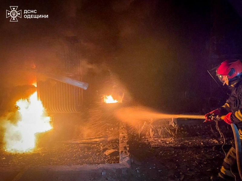 Zelenskyy confirms civilian deaths in Russian night attack, urges allies to respond