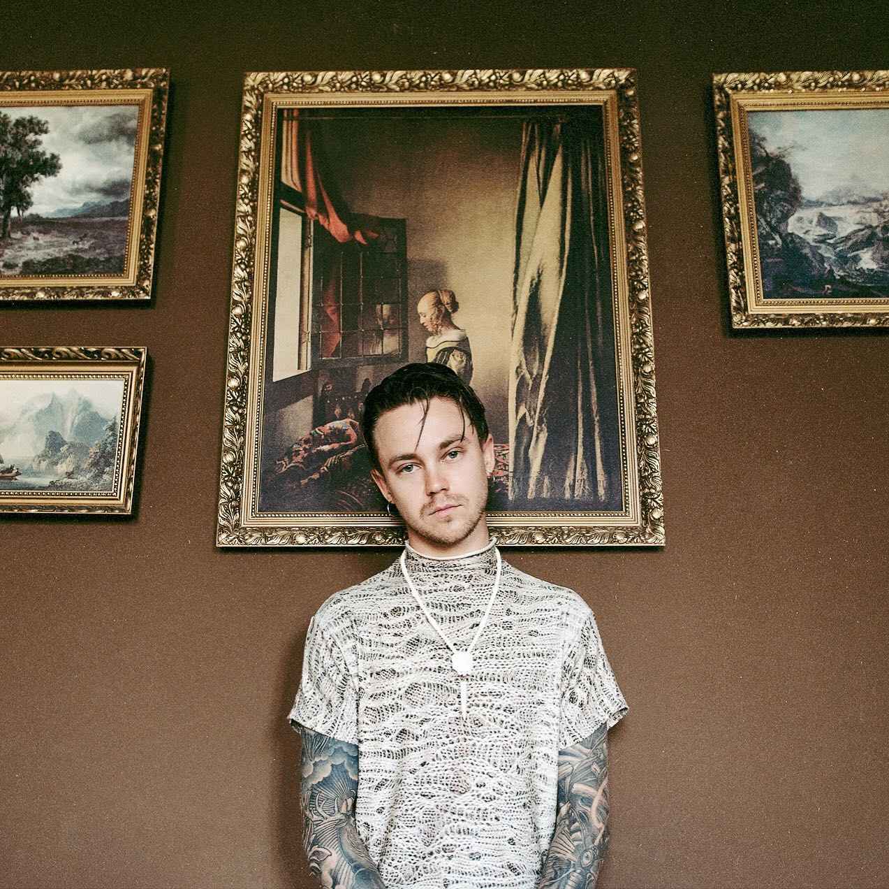 Від науковця до помічника анестезіолога: ким працювали українські зірки до того, як стали популярними