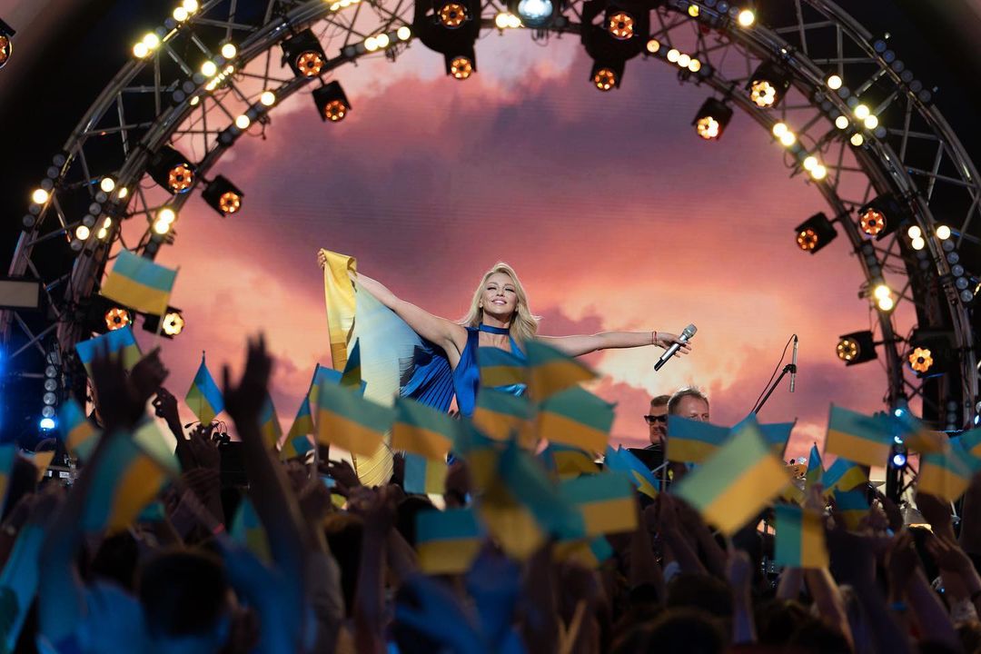 &quot;Переобулись&quot; или изменили убеждения? Какими стали русскоязычные украинские звезды за год войны