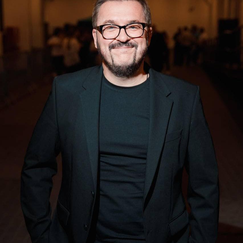 Выбрались из нищеты и достигли успеха: 5 украинских звезд, выросших в бедности