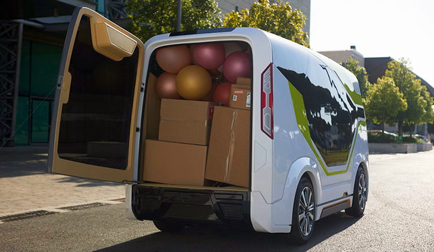 Сам доставляє вантажі: в Ізраїлі створили автономний шатл на електротязі