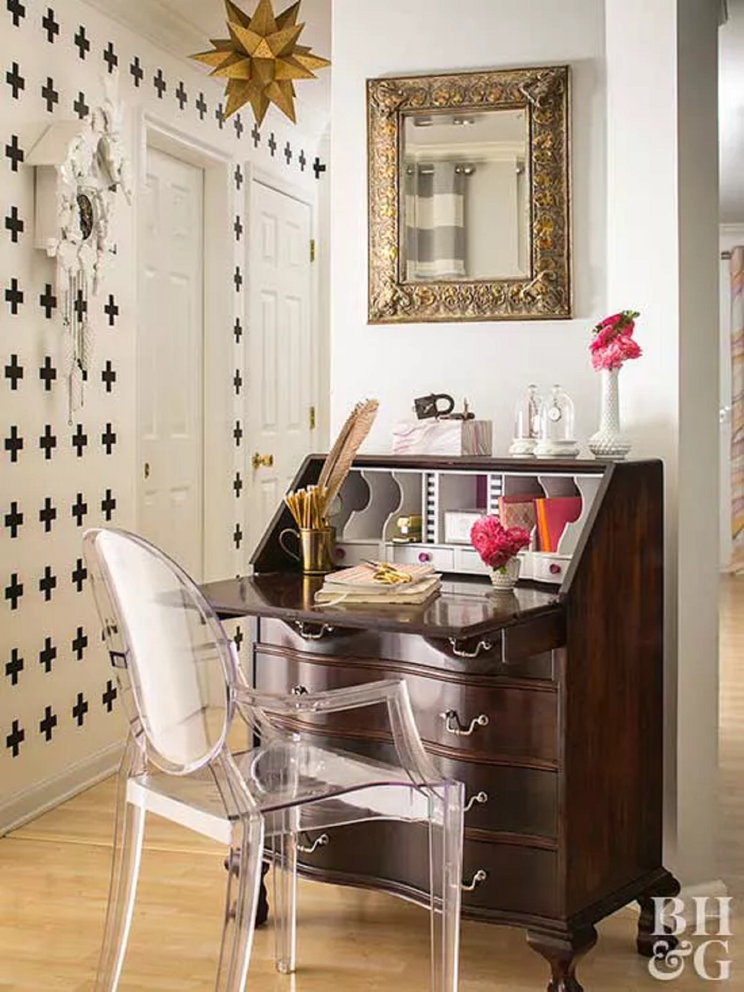 Как сделать маленькую квартиру просторной с помощью мебели: идеи для оформления малогабаритки