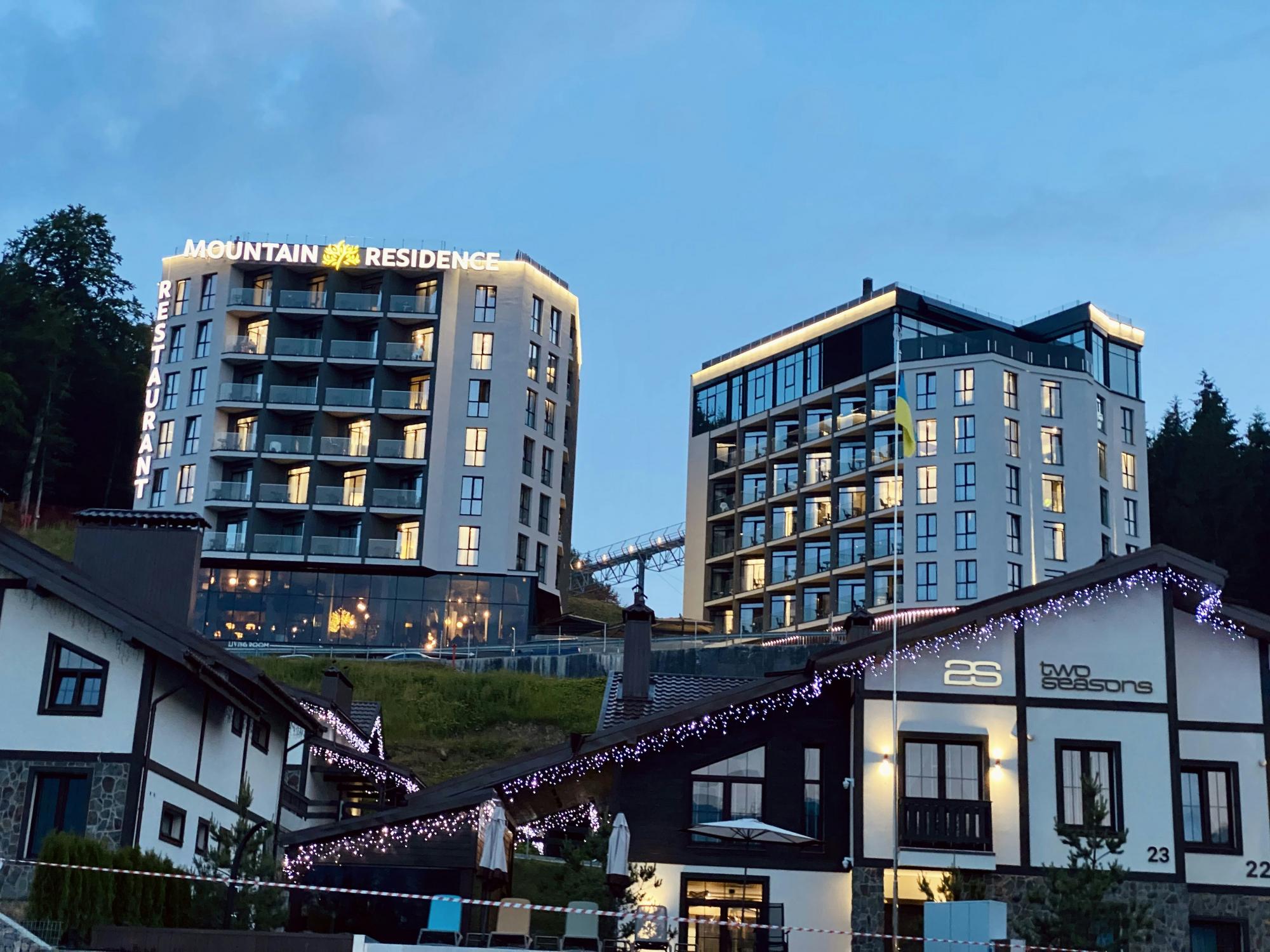 "Відпочинок частинами". Як готелям не втратити клієнтів у високий сезон