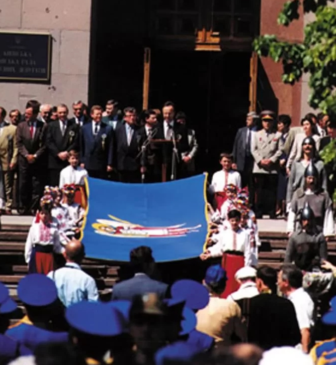 День Киева: как отмечают сегодня и 30 лет назад (фото)