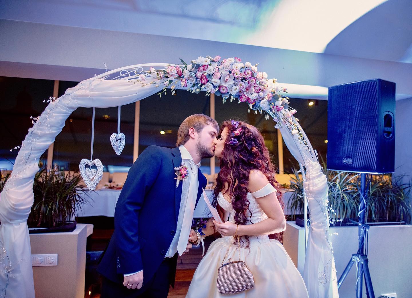 "Люби, кого любить серце". Екс-дружина DZIDZIO показала несподіване відео з колишнім