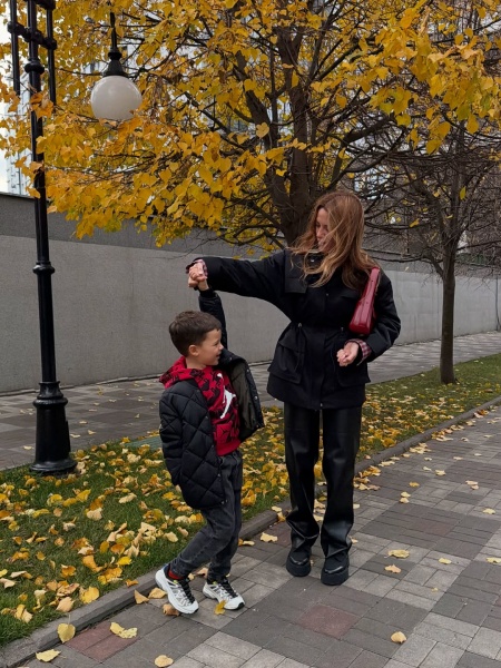 Fashion goals: Chic street looks you'll be obsessed with