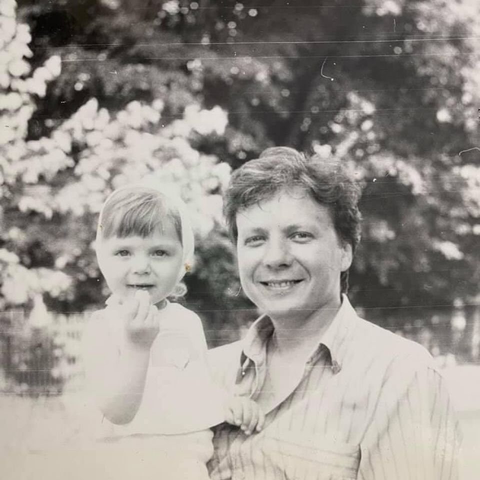 &quot;Лучший папа в мире&quot;: племянница Софии Ротару почтила память покойного отца (фото)