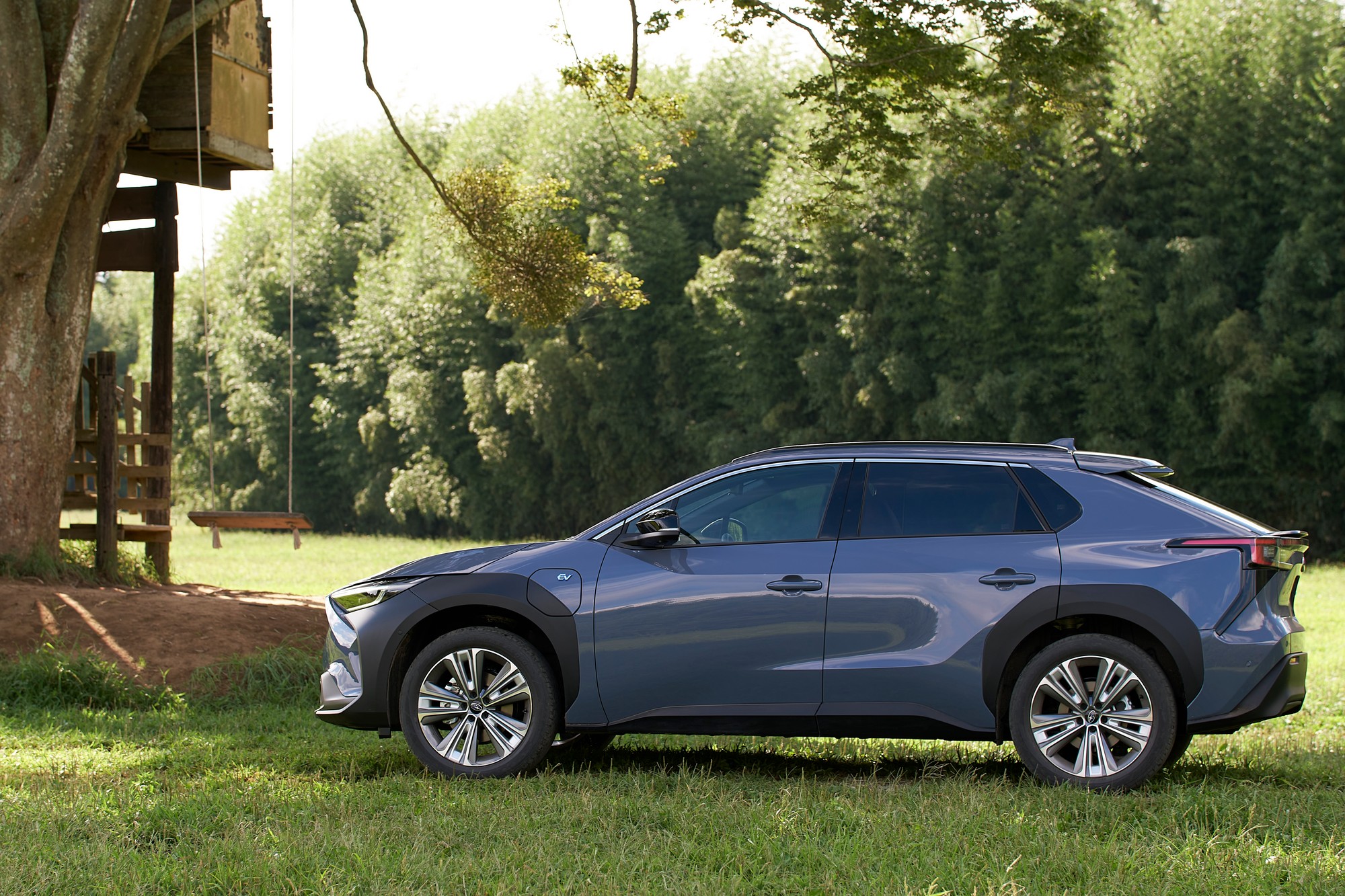 Здравствуй электромобиль Subaru Solterra, прощай популярный седан VW Santana. Главное из мира авто