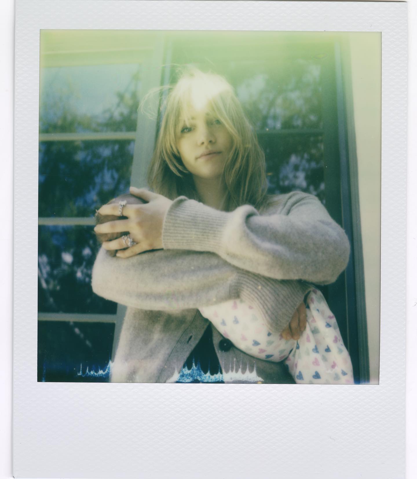 "Невероятно счастлива". Невеста Роберта Паттинсона рассекретила пол их новорожденного ребенка