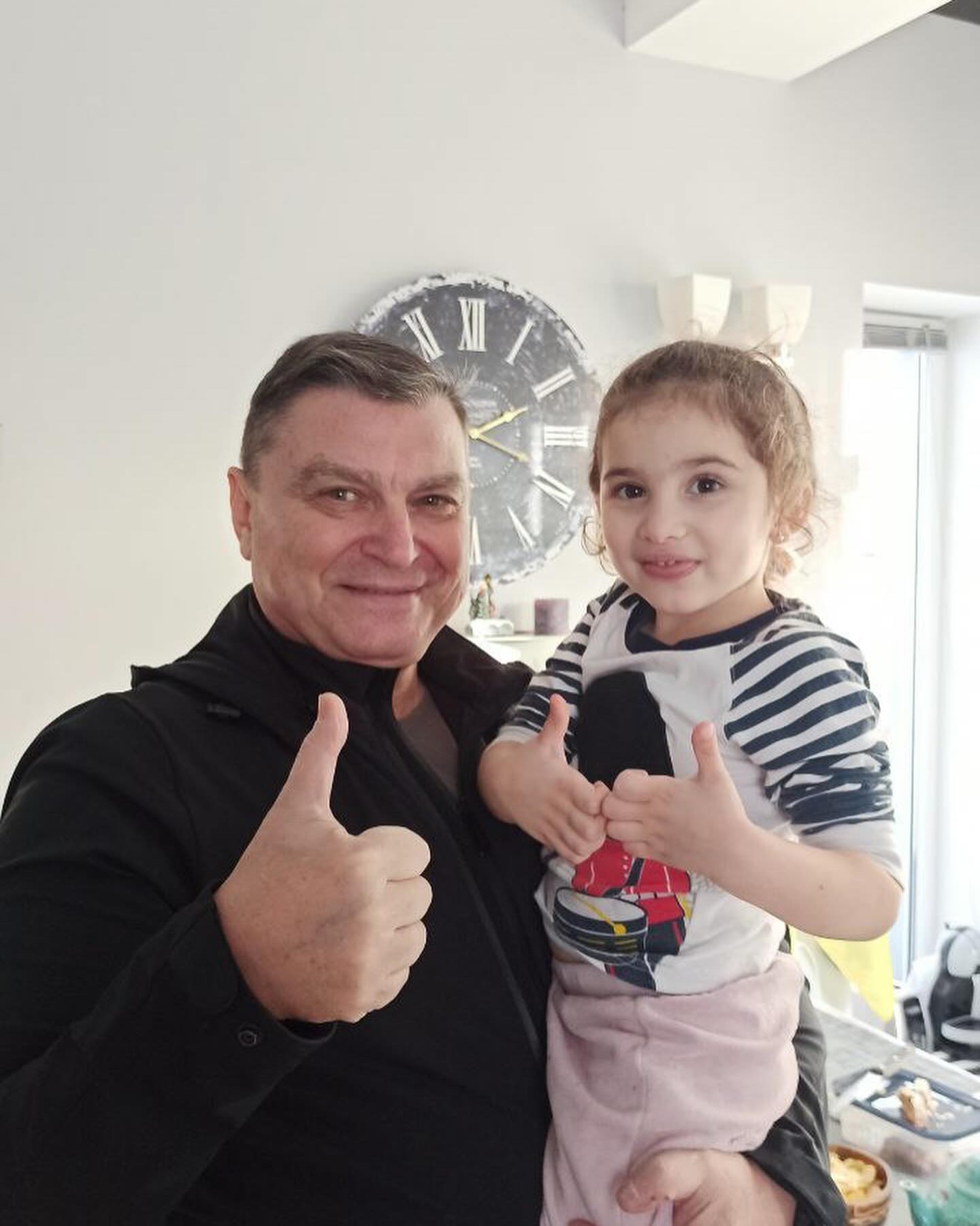 "Не знаю, как поверить в это". Известная украинская актриса и ведущая сообщила о горе в семье