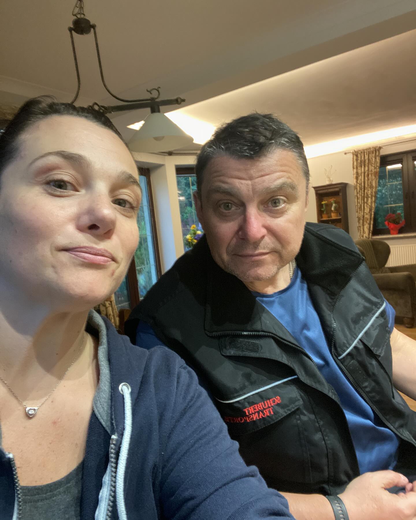 "Не знаю, как поверить в это". Известная украинская актриса и ведущая сообщила о горе в семье