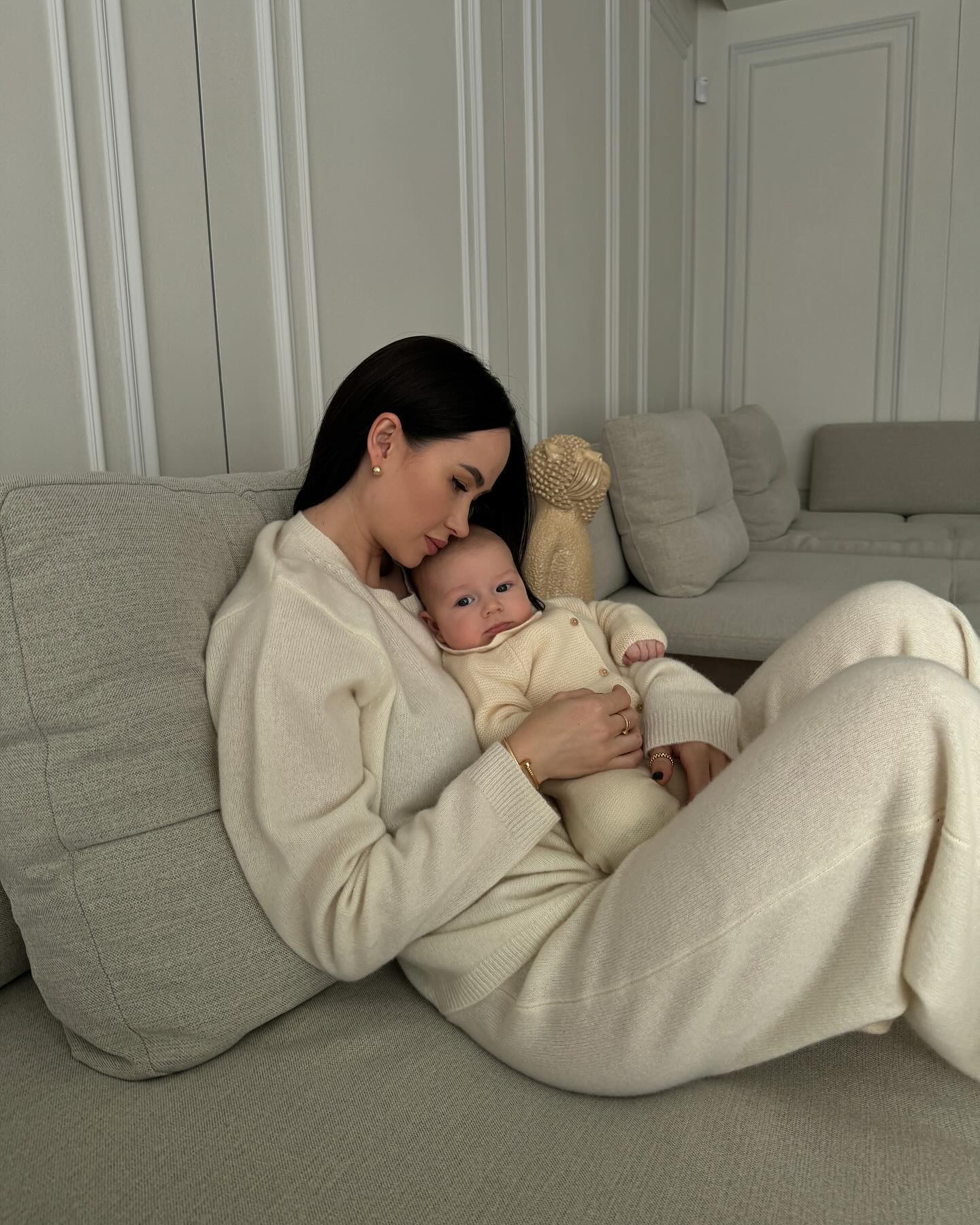 Звездный бэби-бум 2023: у Ivan NAVI родился первенец, а Тарабарова стала многодетной мамой