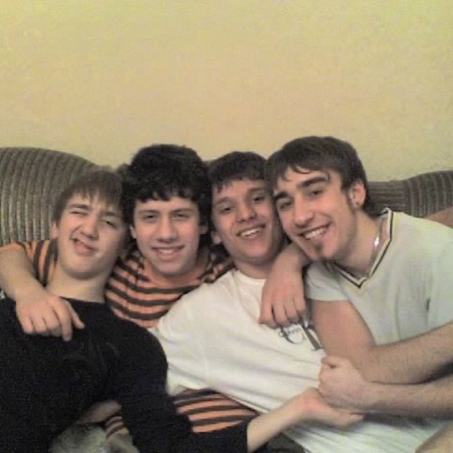 &quot;Мурахи по тілу від радощів&quot;. Тарас Цимбалюк показав, який мав вигляд у шкільні роки (фото)