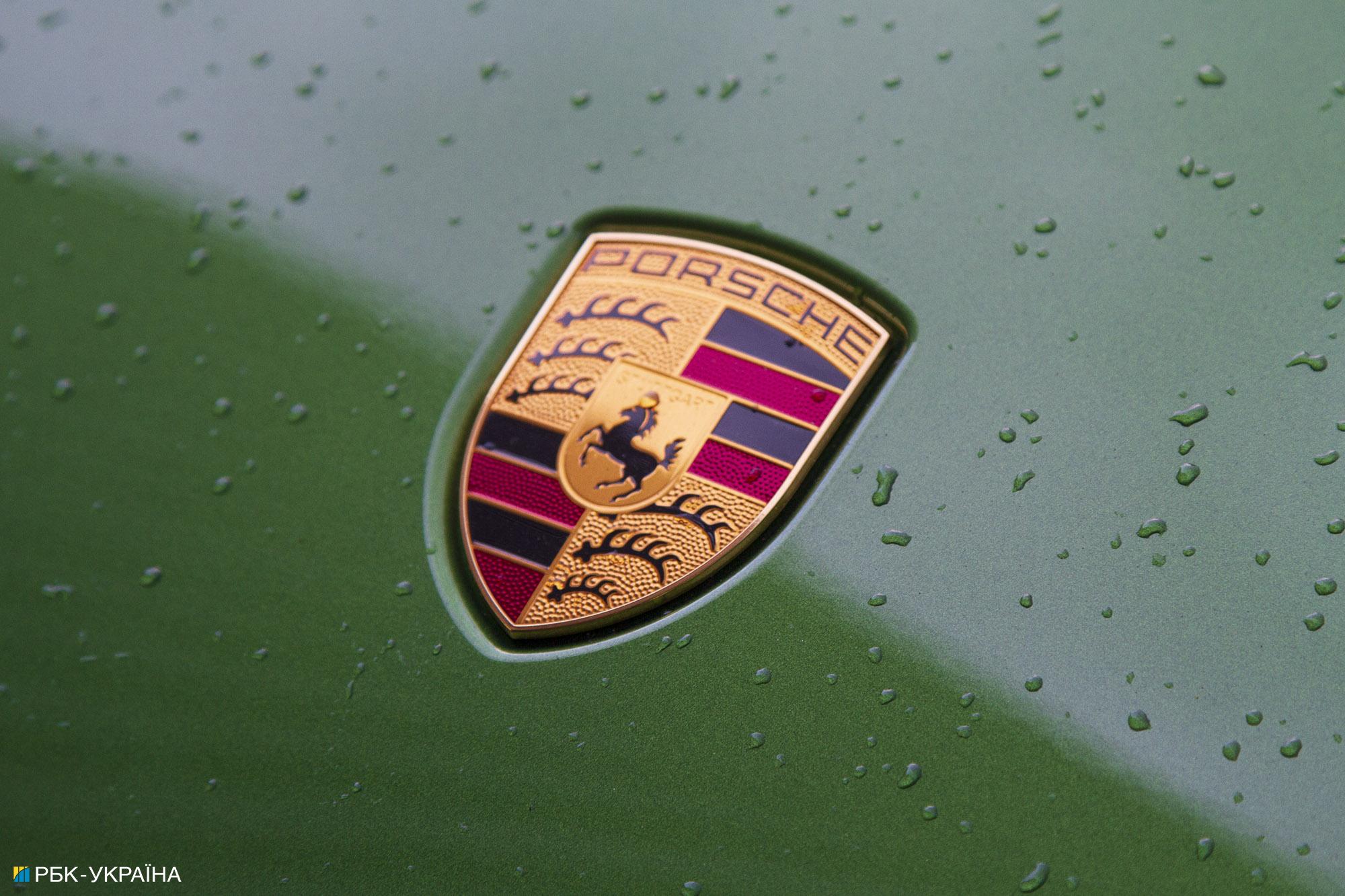 Вагон эмоций: тест-драйв электрического кросс-универсала Porsche Taycan Cross Turismo