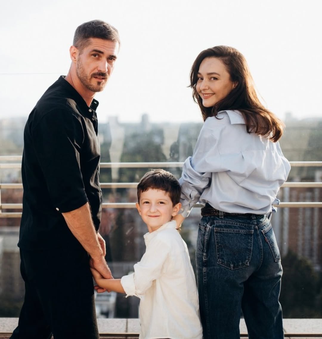 Настоящие лав-стори: звезды ТВ растрогали словами о любимых женщинах