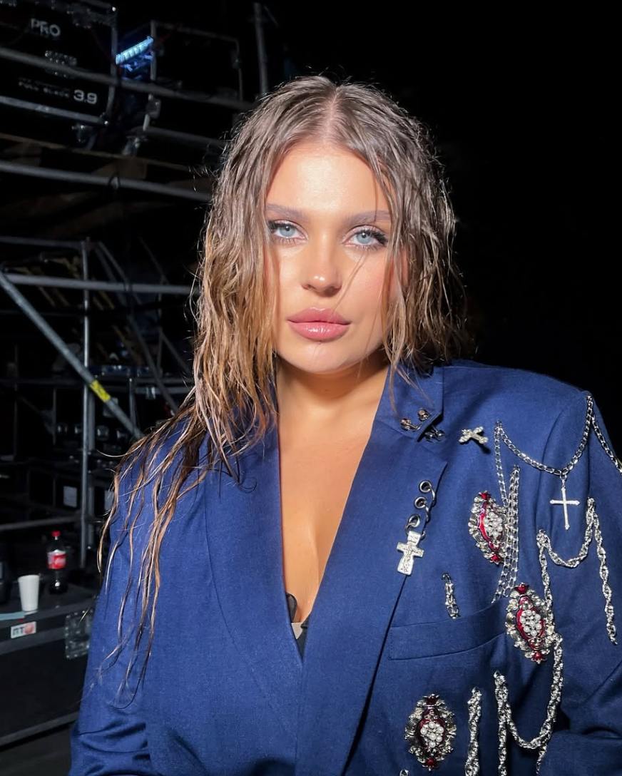 Поразила Данилко и покорила "Х-Фактор". Смотрите, какой была Зарицкая из KAZKA 8 лет назад