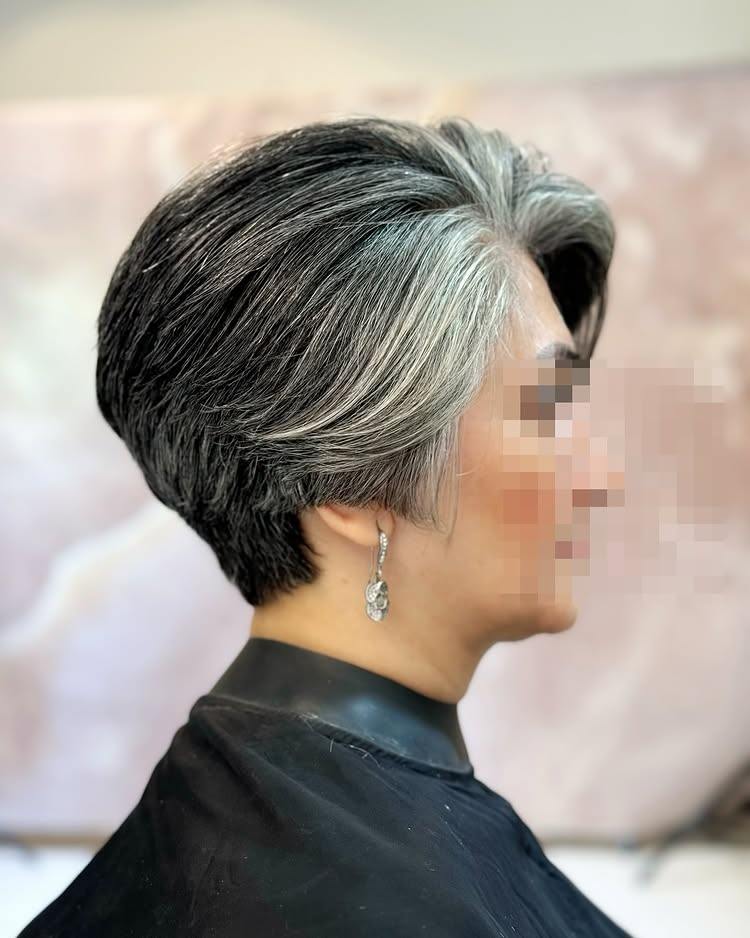 Омолаживают и делают красоткой. Названы три модные прически для женщин 50+