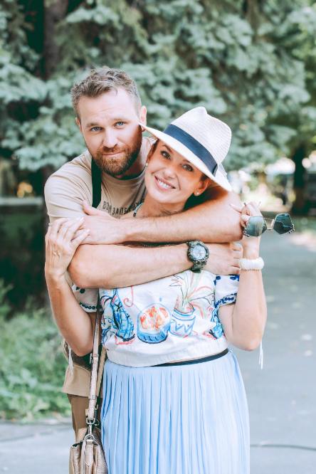 Настоящие лав-стори: звезды ТВ растрогали словами о любимых женщинах