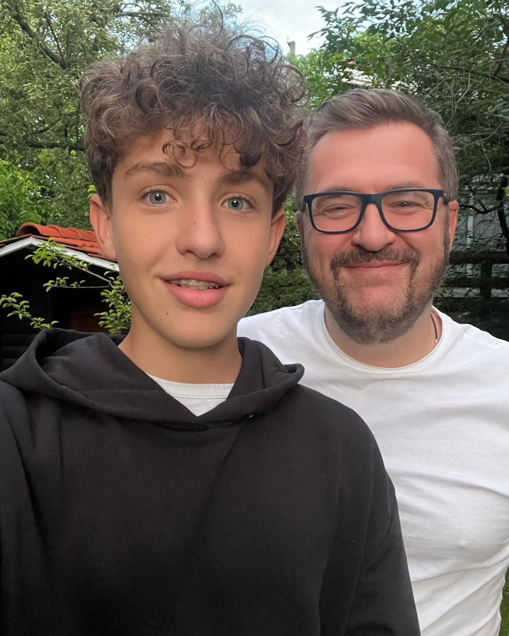 Пономарев показал красавца-сына на редком фото