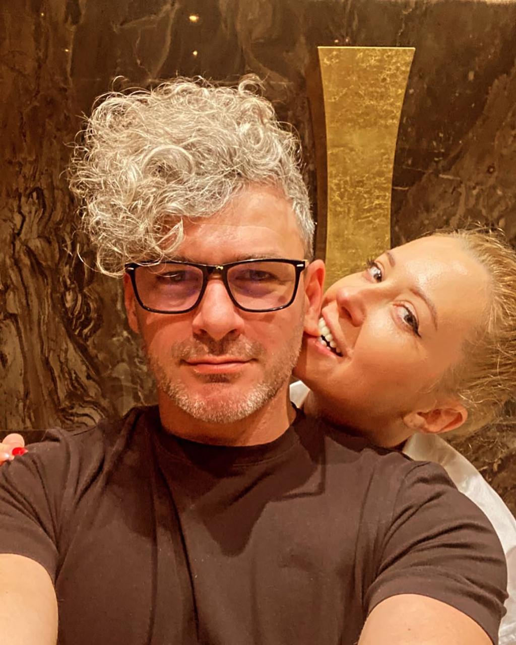 Арсен Мирзоян объяснил, почему Нина Матвиенко была против начала его романа с Тоней