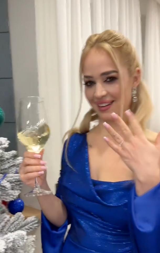 Переможниця &quot;Холостяка&quot; натякнула на весілля з Тереном і назвала &quot;красиву&quot; дату (відео)