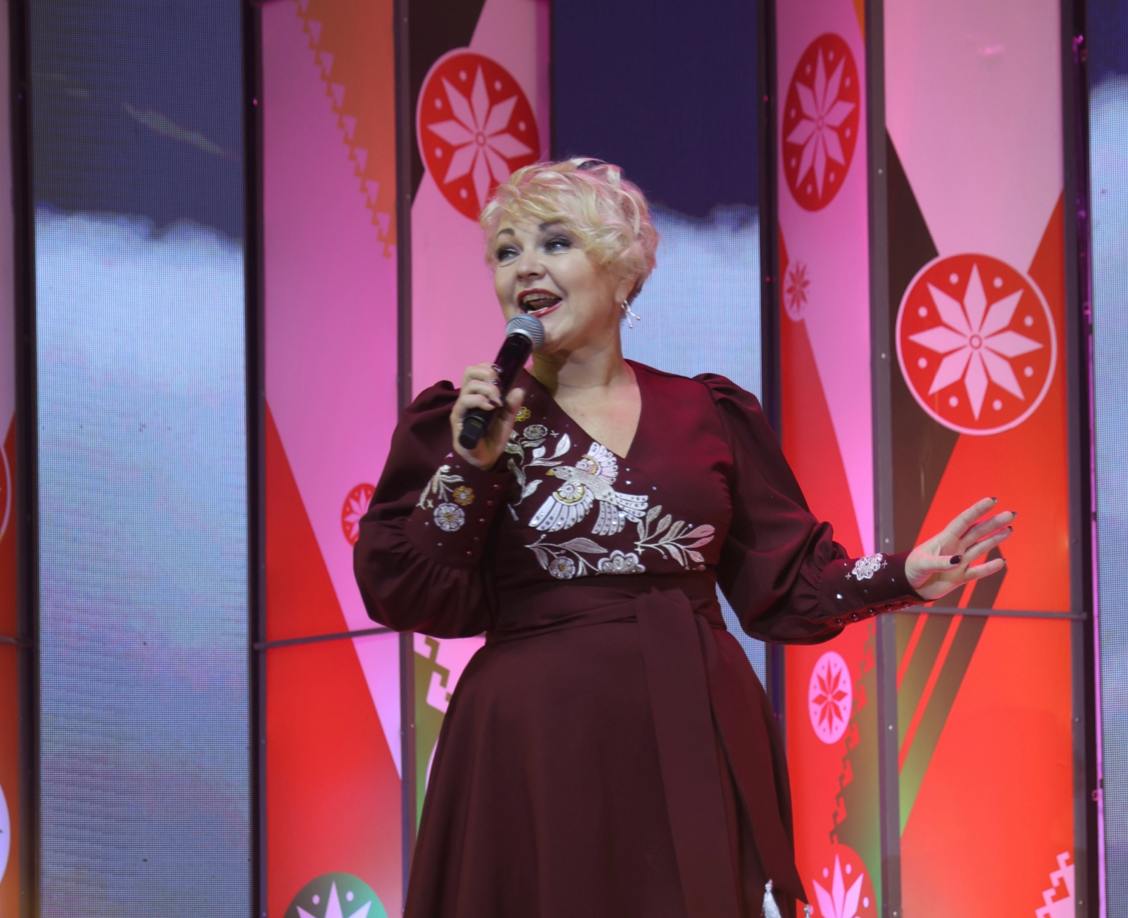 &quot;Не створюйте собі кумира&quot;. Відома співачка пояснила, чому Повалій зрадила Україну