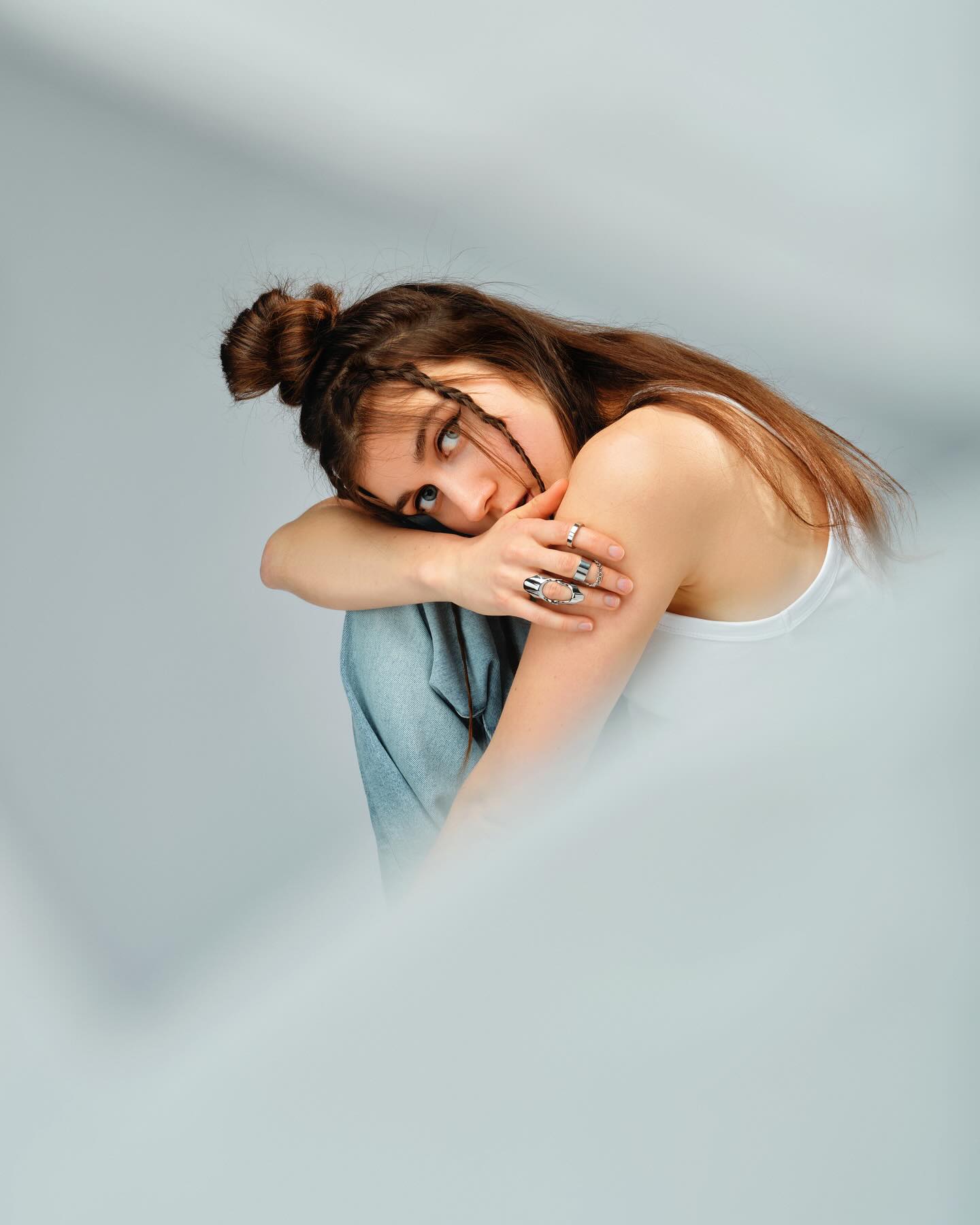 Бросила учебу и пела в гараже. Малоизвестные факты о Jerry Heil, которые вас удивят