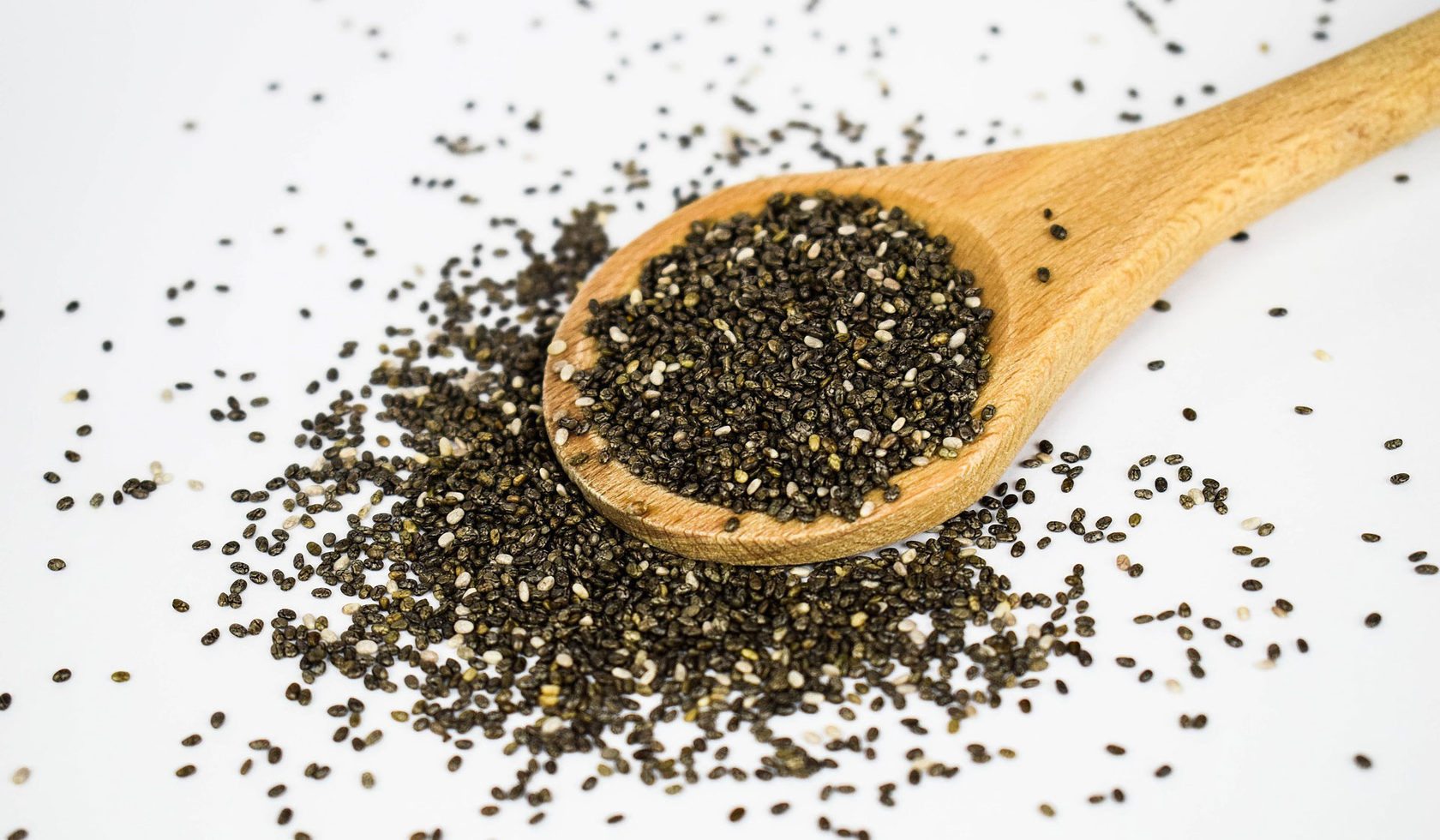 Этим продуктом можно заменить яйца в выпечке: полезный совет