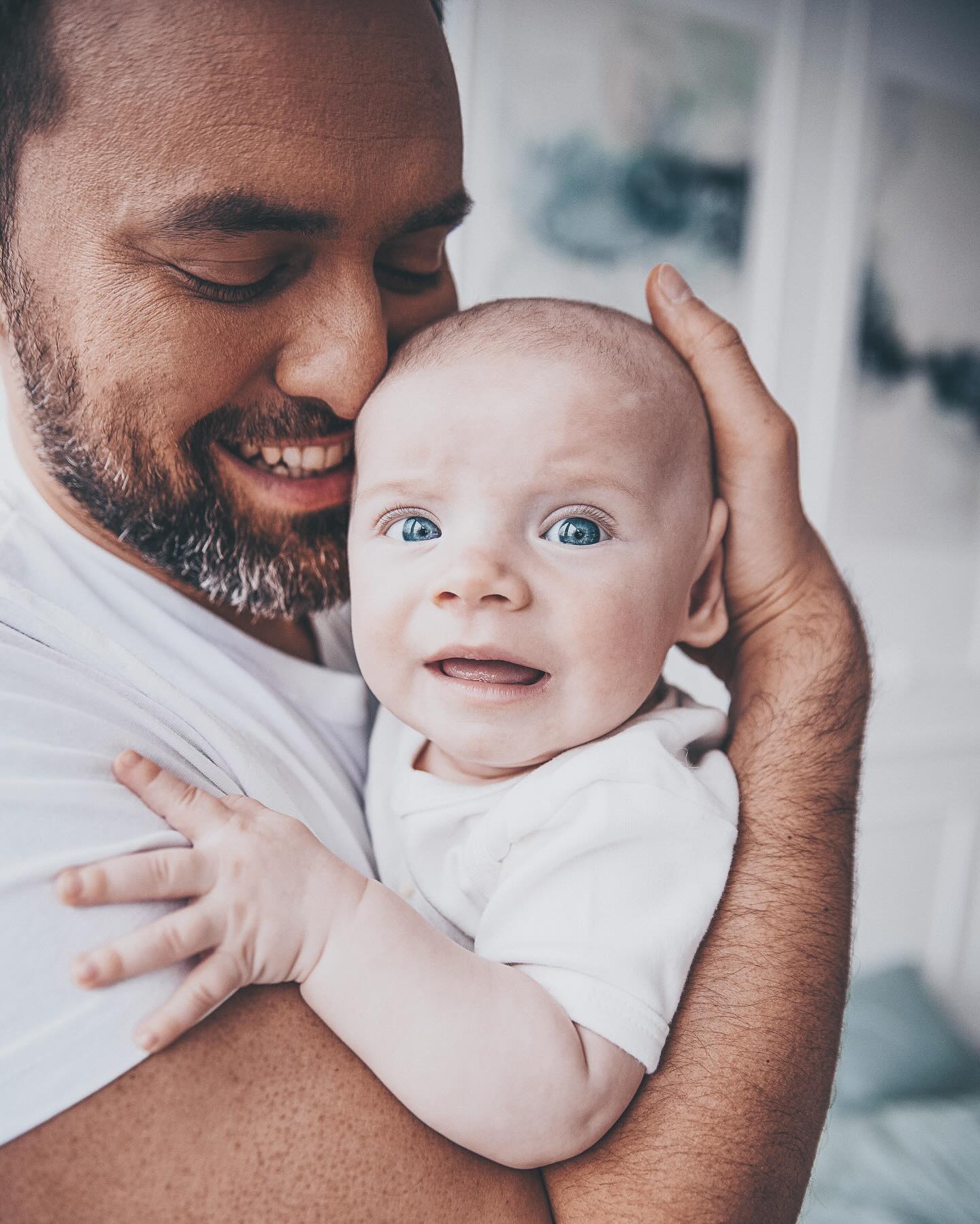 Мірошниченко зворушливо привітав сина з 4-річчям і показав архівні фото: &quot;Мій маленький геній&quot;