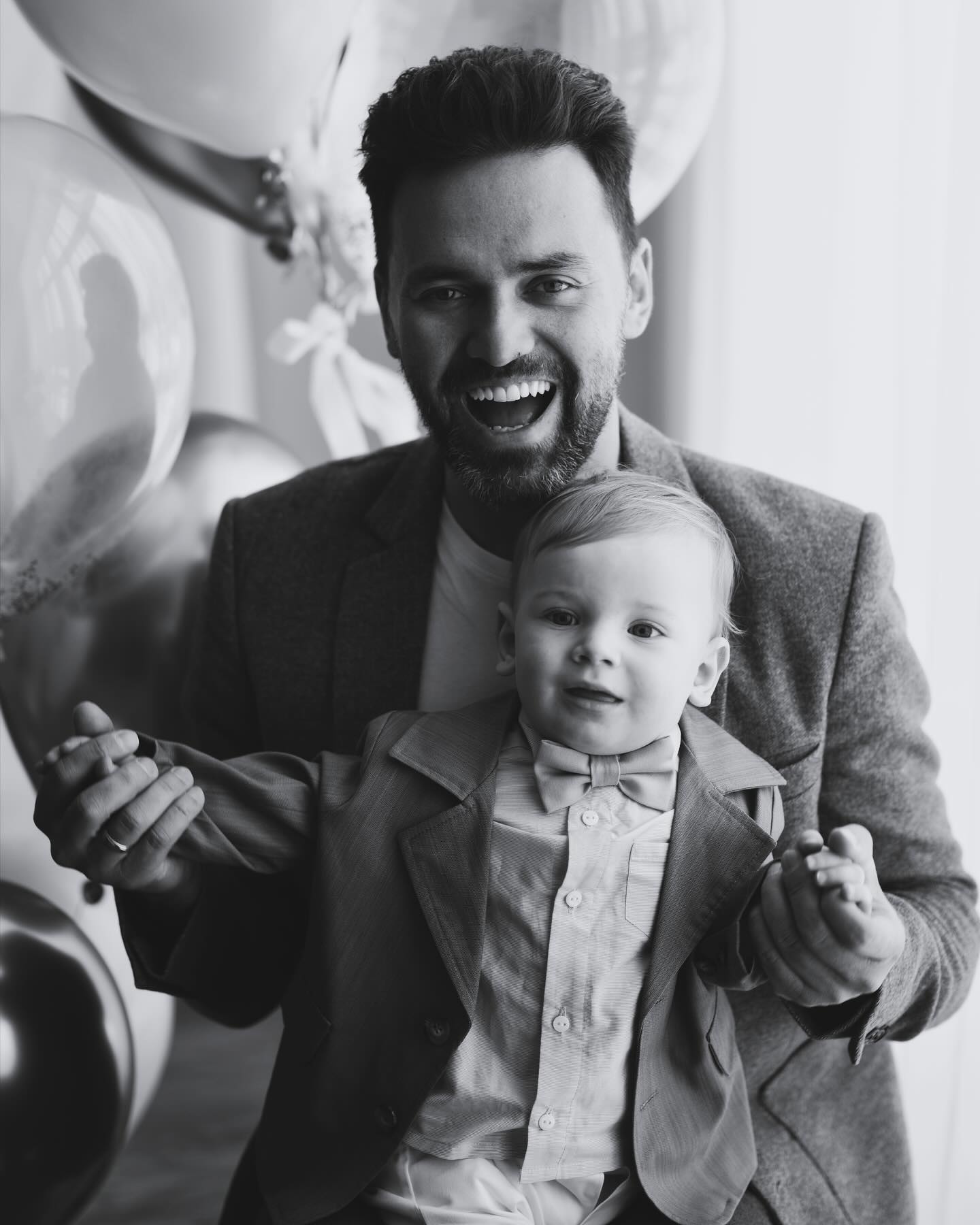 Мірошниченко зворушливо привітав сина з 4-річчям і показав архівні фото: &quot;Мій маленький геній&quot;