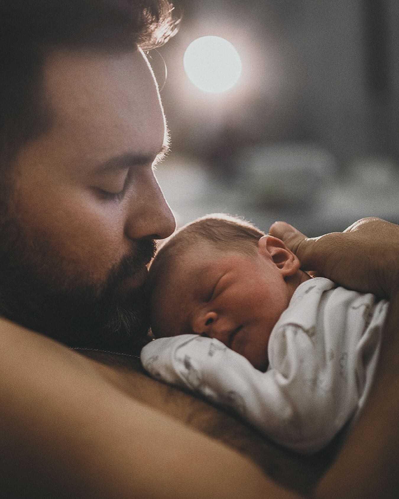 Мірошниченко зворушливо привітав сина з 4-річчям і показав архівні фото: &quot;Мій маленький геній&quot;