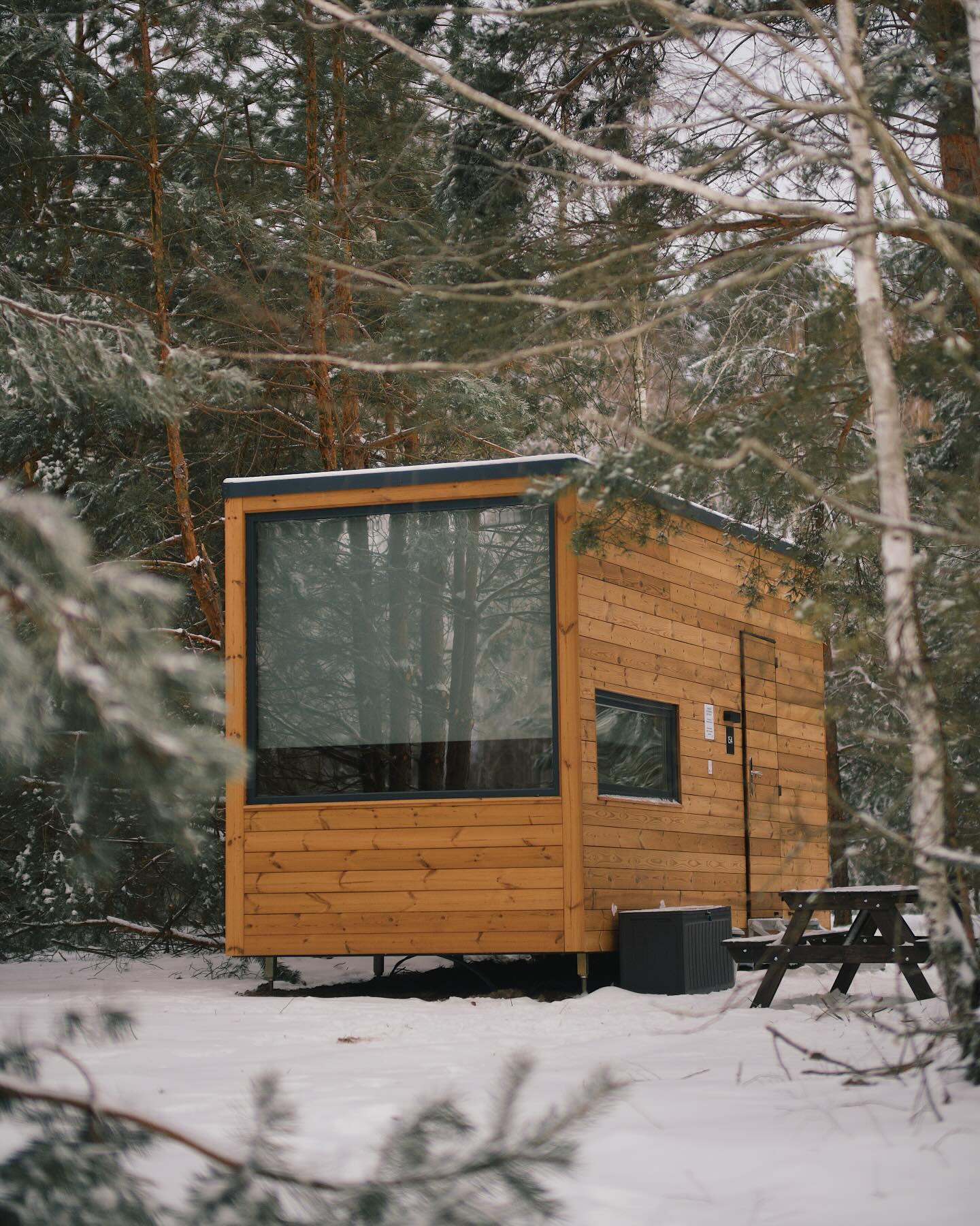 10 заміських будинків і комплексів для відпочинку під Києвом: скільки коштує оренда та як дістатися