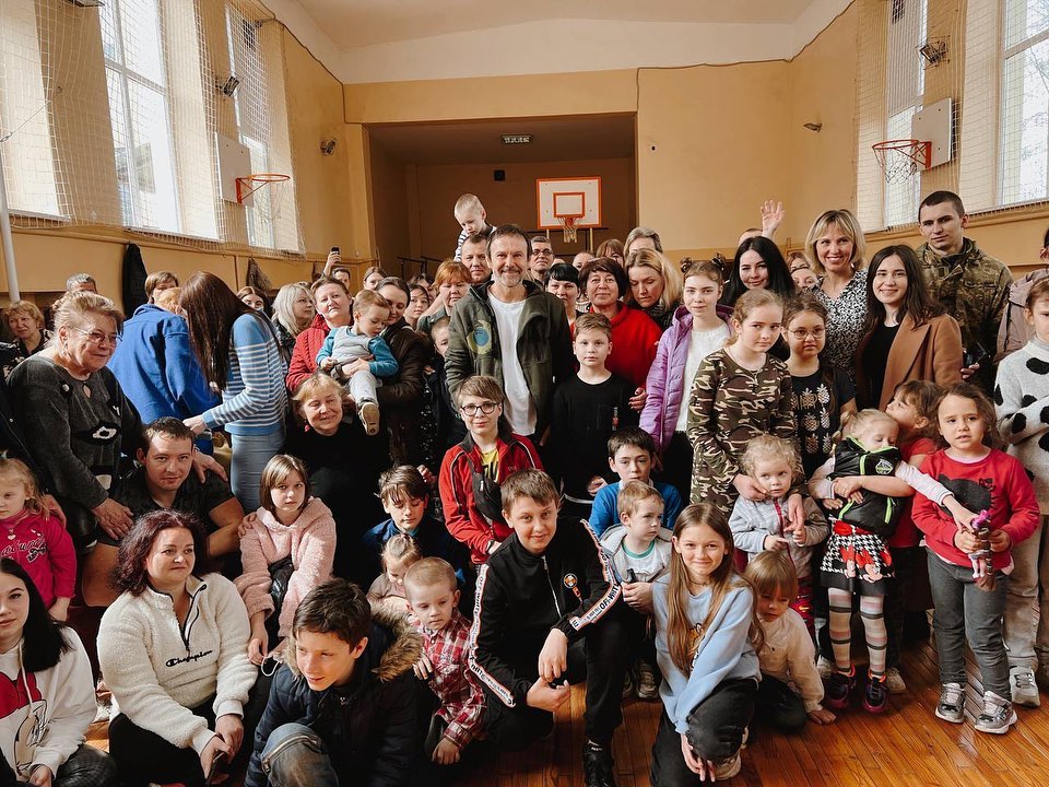 "Гроші на війні - це погано": Святослав Вакарчук розповів, скільки зараз заробляє