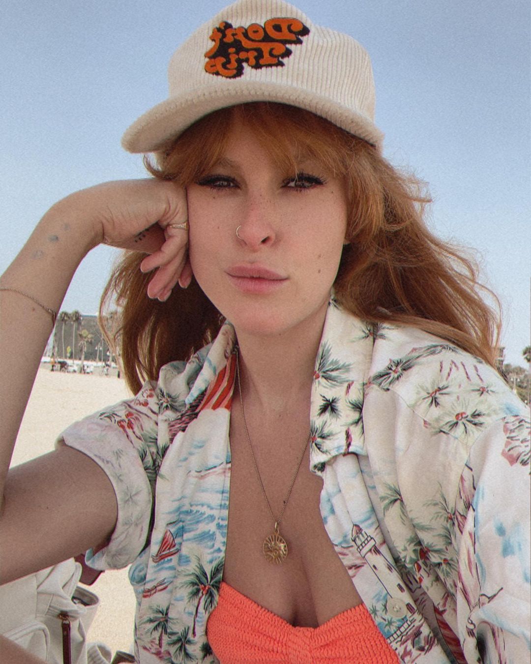 60-річна Демі Мур замилувала фанатів вагітними фото