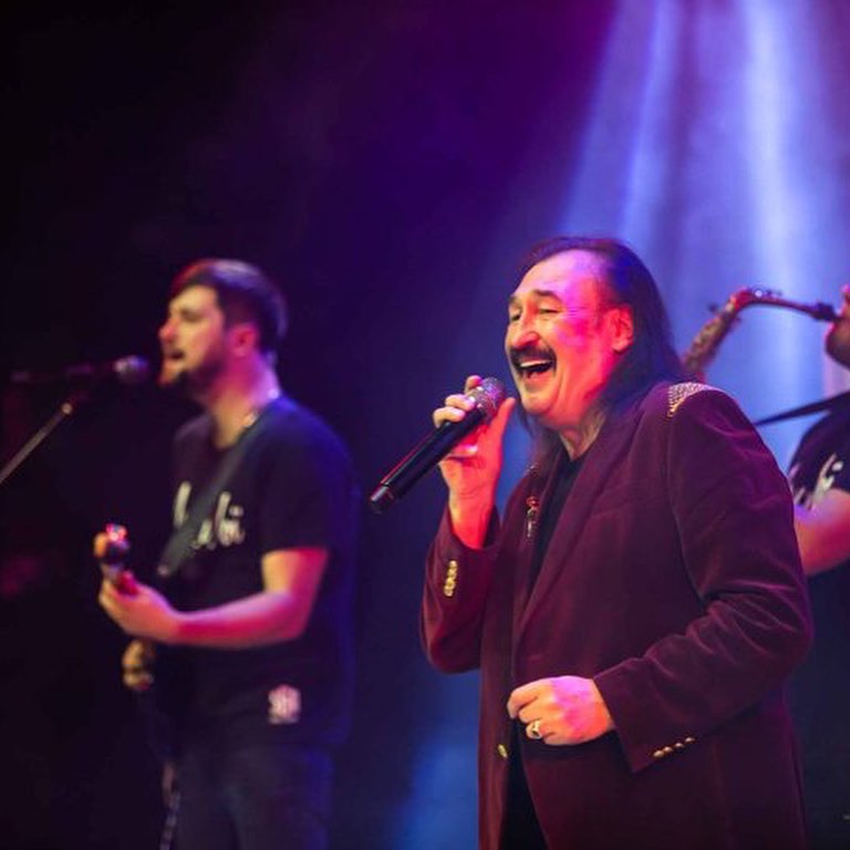 "Мне всегда говорили, что я не формат": Степан Гига рассказал о предложениях петь на русском