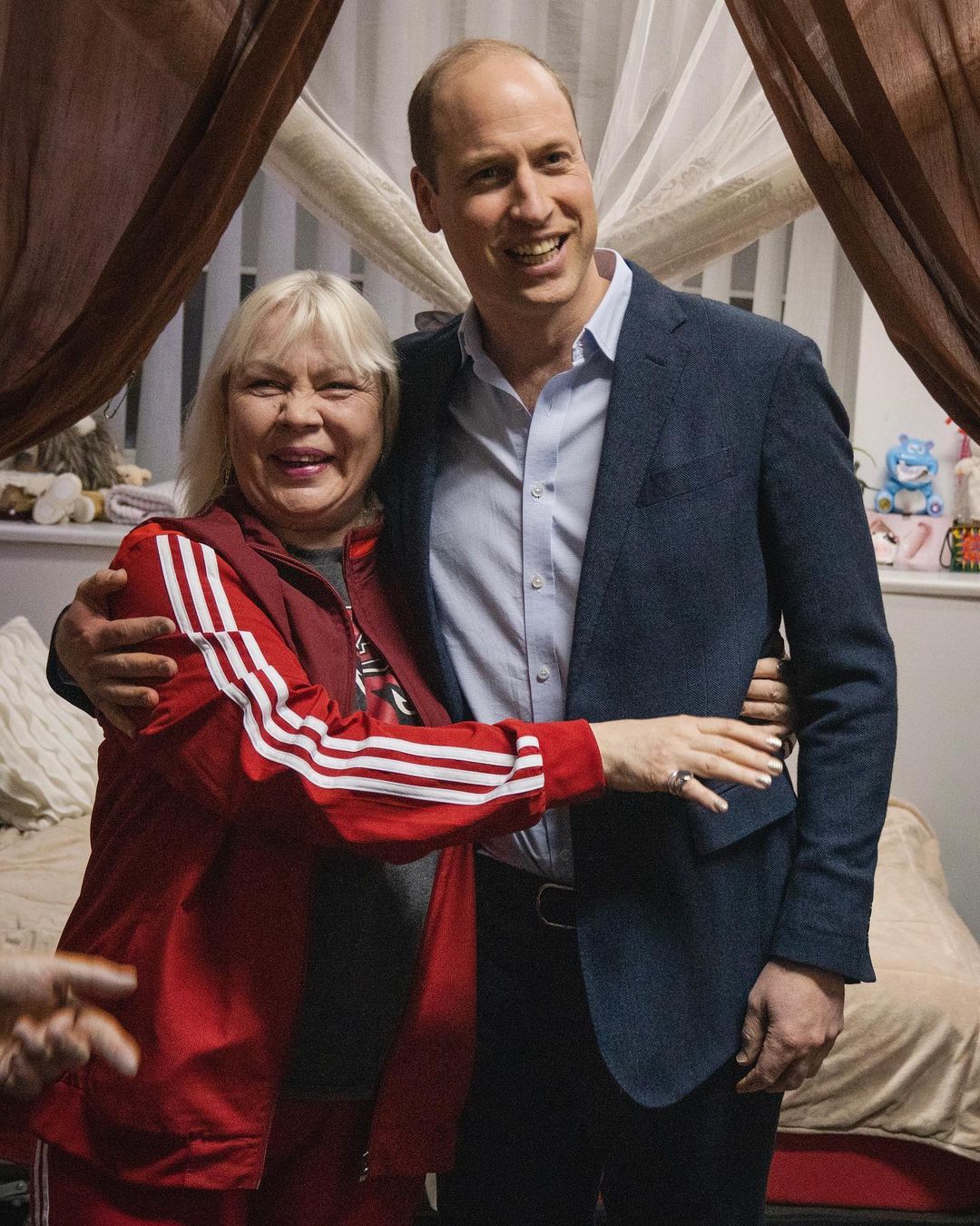 &quot;Залишаються такими позитивними&quot;: принц Вільям неочікувано відвідав українських біженців у Польщі (фото)