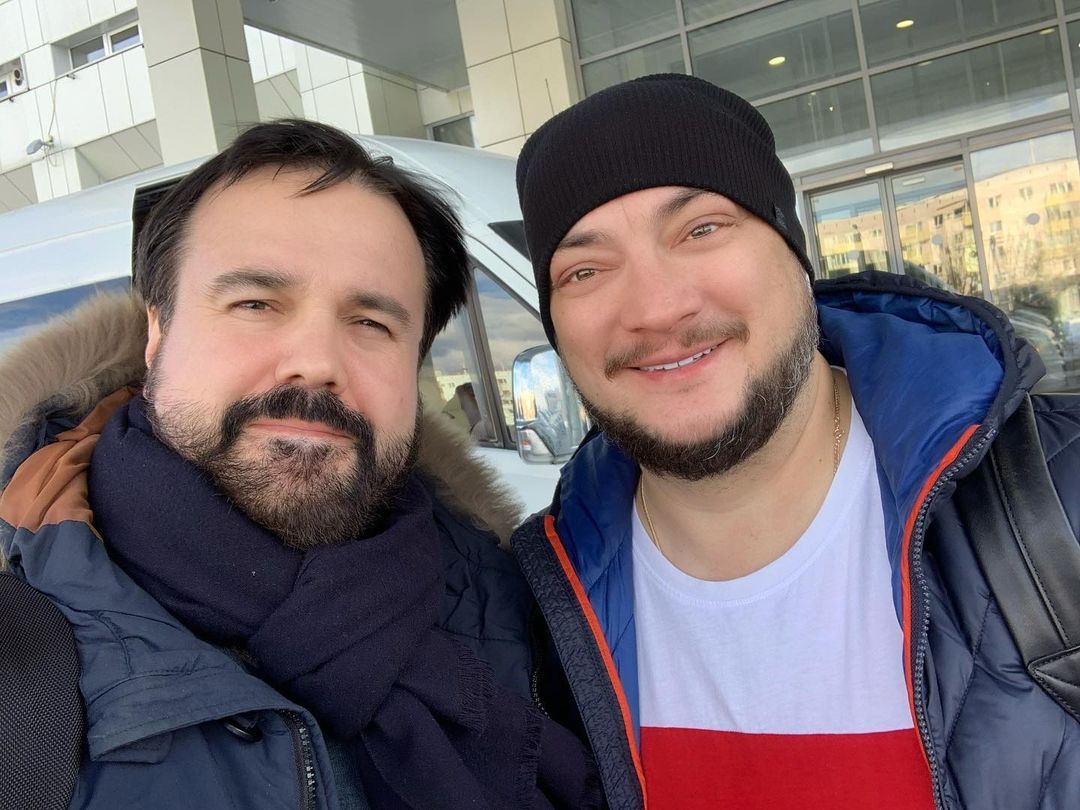 Виїхав з України та виступає з росіянами заради дітей. Де зараз зірка "Ліги сміху" Антон Лірник